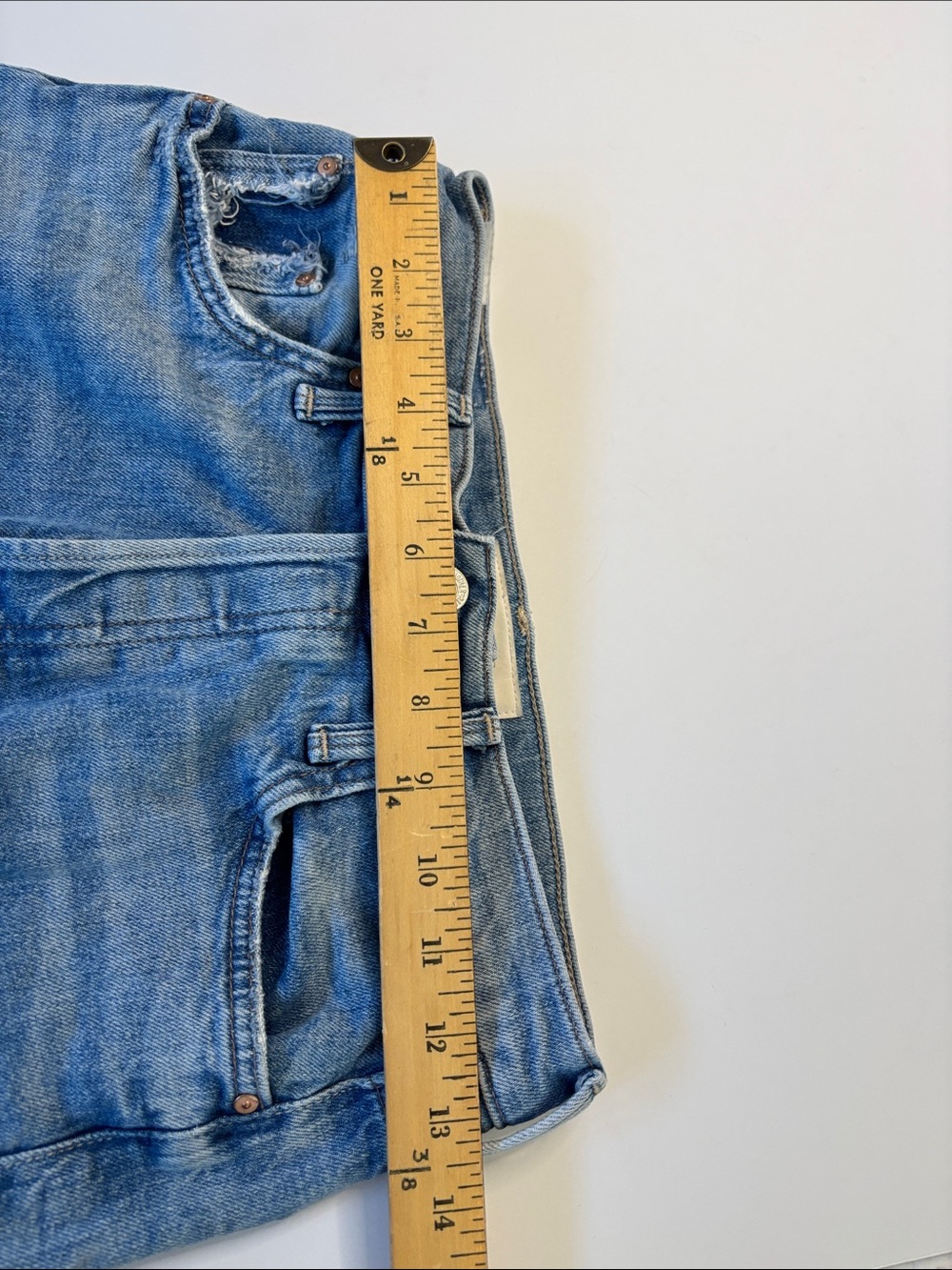 MOTHER Light Blue Denim Jeans -479sku - Picture 9 of 12